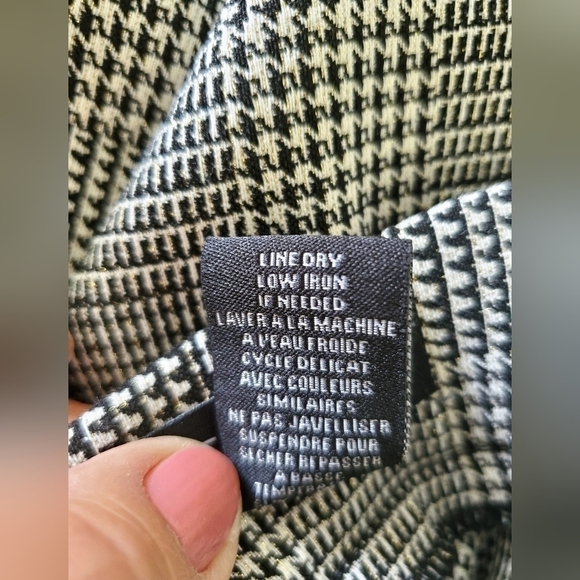 2/$35 Sale FIT SIGHT Comfort Trouser Highrise Plaid  with comfort waist  Sz 12 - Picture 9 of 11